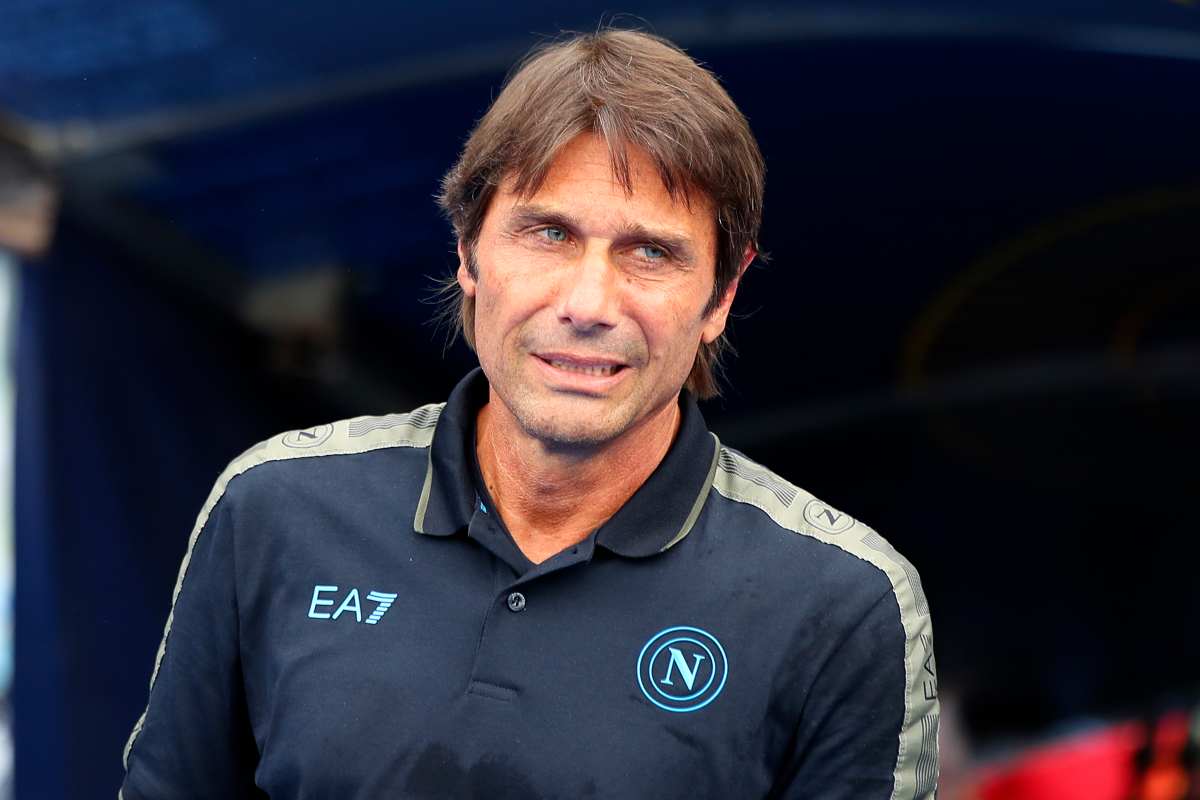 Napoli dimissioni Conte