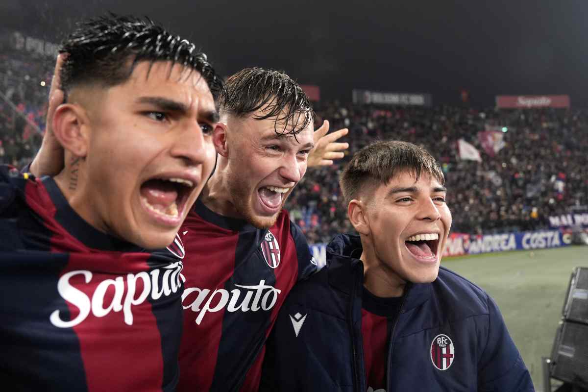 Castro e Beukema esultano con la maglia del Bologna