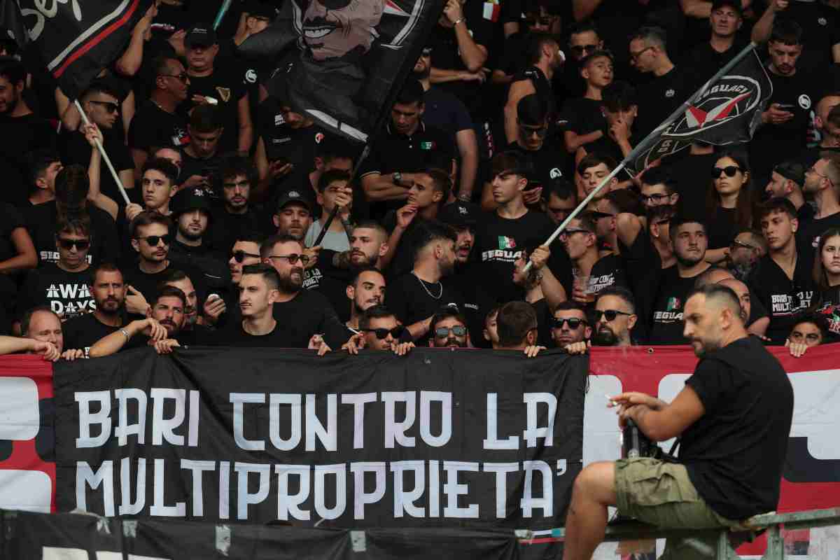 protesta tifosi bari contro multiproprietà