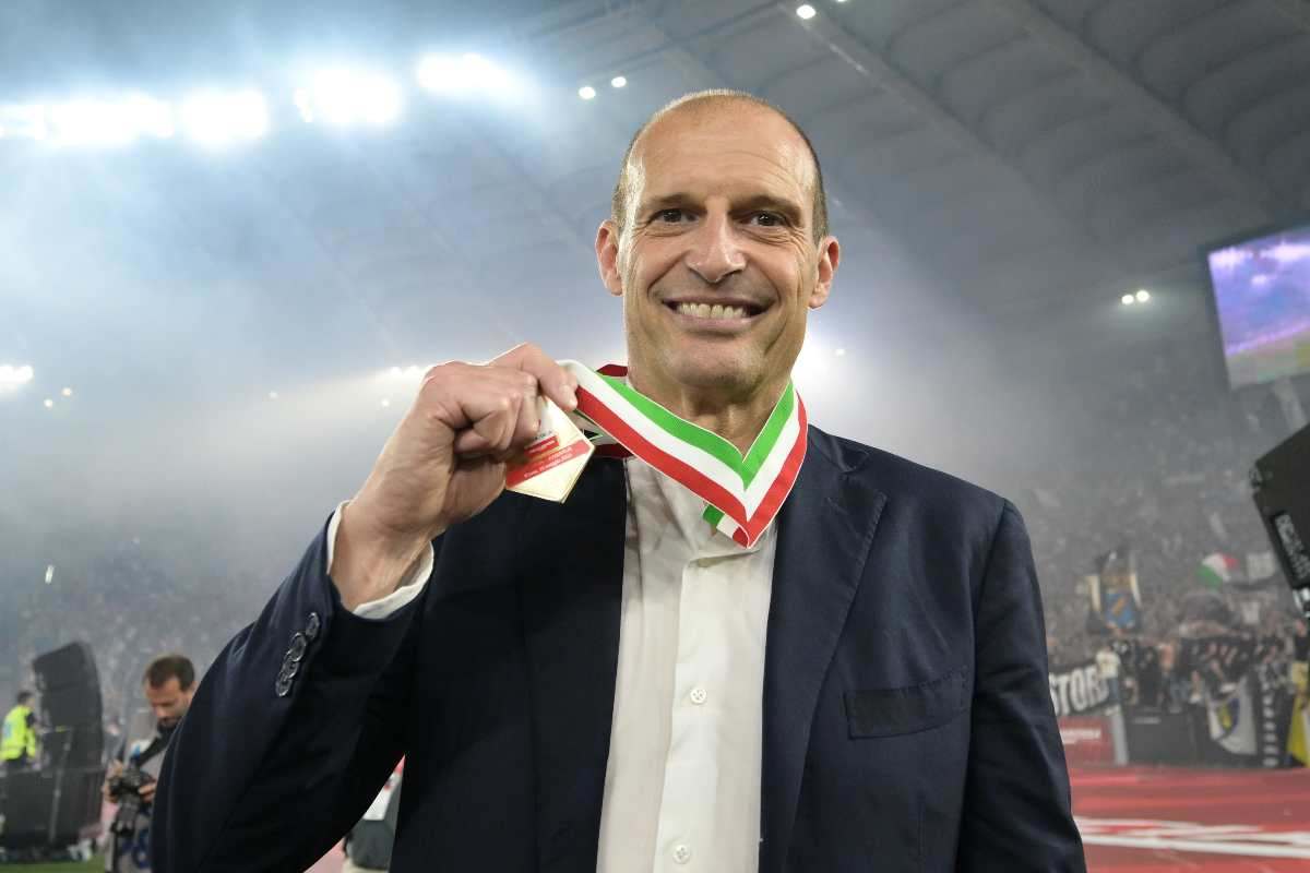 allegri con la medaglia